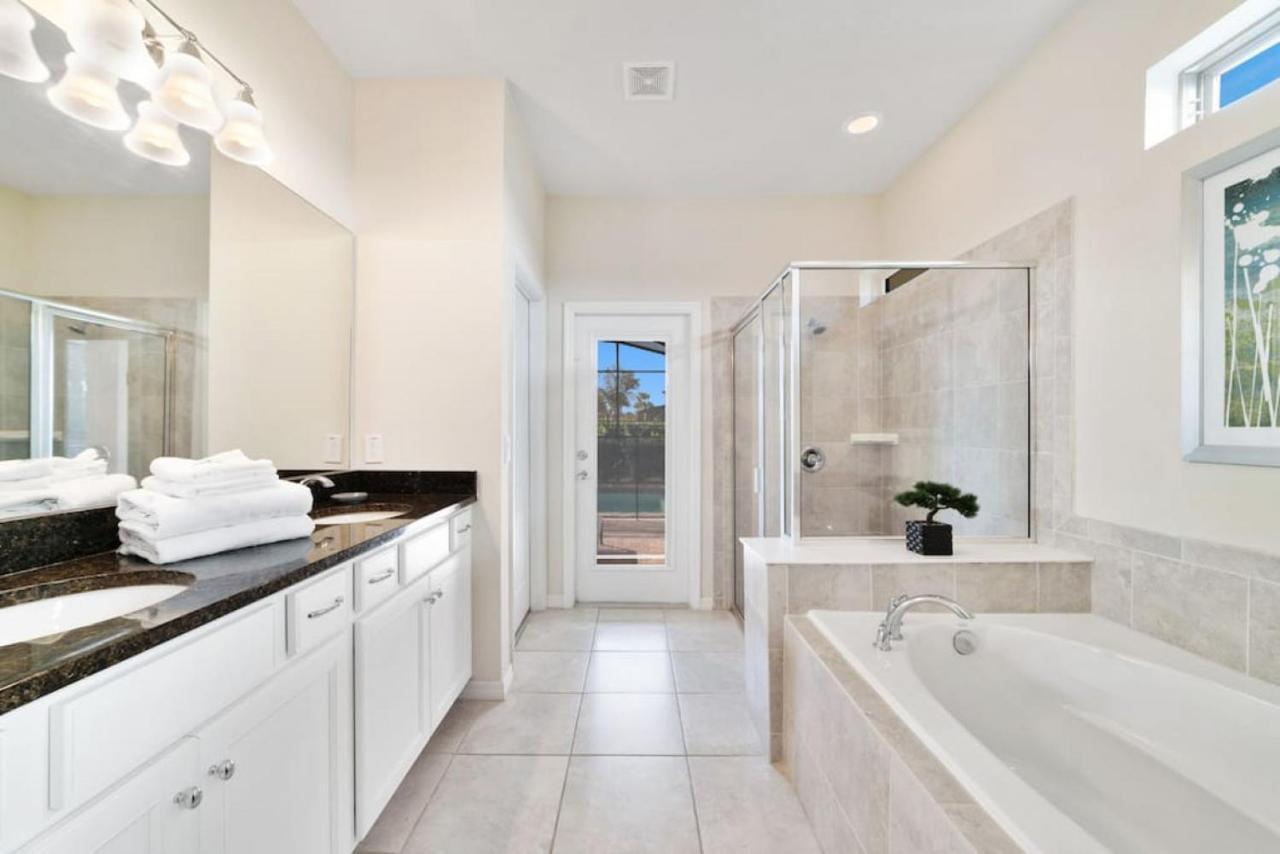 Luxury New Villa Near Disney With Pool 6Bedrooms キシミー エクステリア 写真